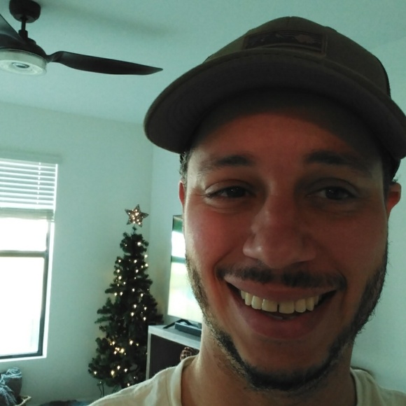 Meet your Posher, Rey - Picture 1 of 1